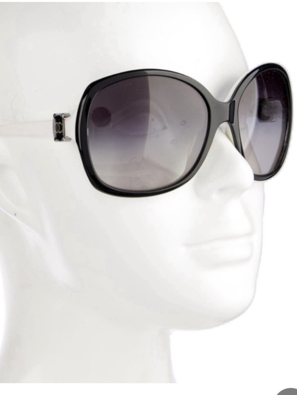 CHANEL Black and White Oversized Gradient Lens Sunglasses - Picture 2 of 16